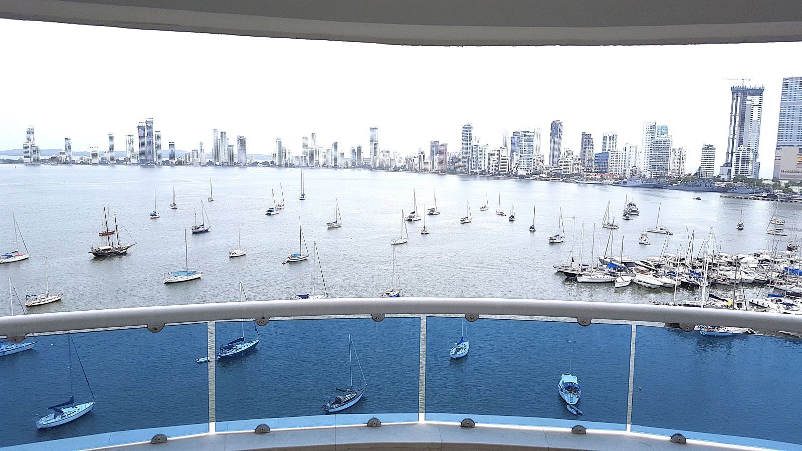 Apartamento en venta Bolívar Cartagena Manga 286 m2 Habitaciones 4 Baños 4 Garajes 2 Precio $1573000000