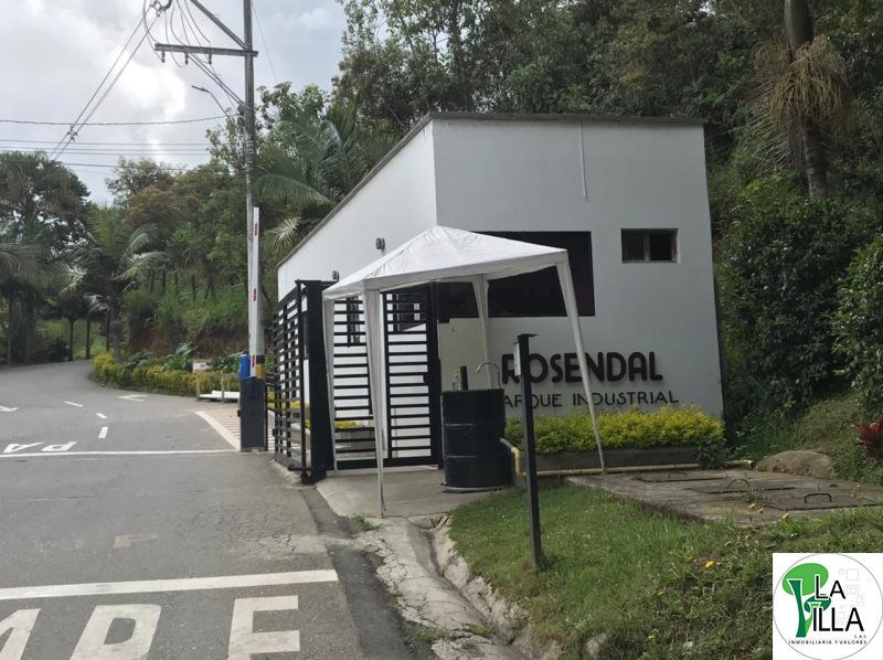 Bodega en venta Antioquia Guarne San Antonio I 1651 m2 Habitaciones 0 Baños 2 Garajes 0 Precio $4500000000