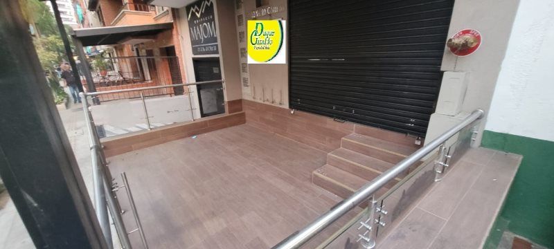 Local en arriendo Antioquia Envigado El Dorado 155 m2 Habitaciones 0 Baños 0 Garajes 0 Precio $8500000