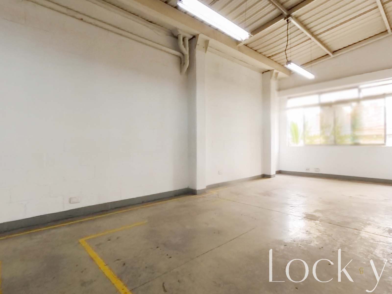 Bodega en venta Antioquia Medellín Guayabal 90 m2 Habitaciones 0 Baños 1 Garajes 0 Precio $341500000