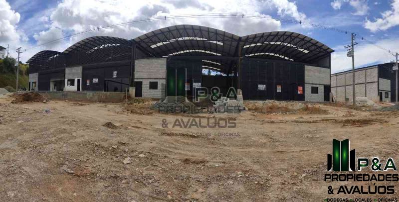 Bodega en arriendo Antioquia Marinilla Marinilla 800 m2 Habitaciones 0 Baños 2 Garajes 0 Precio $20000000
