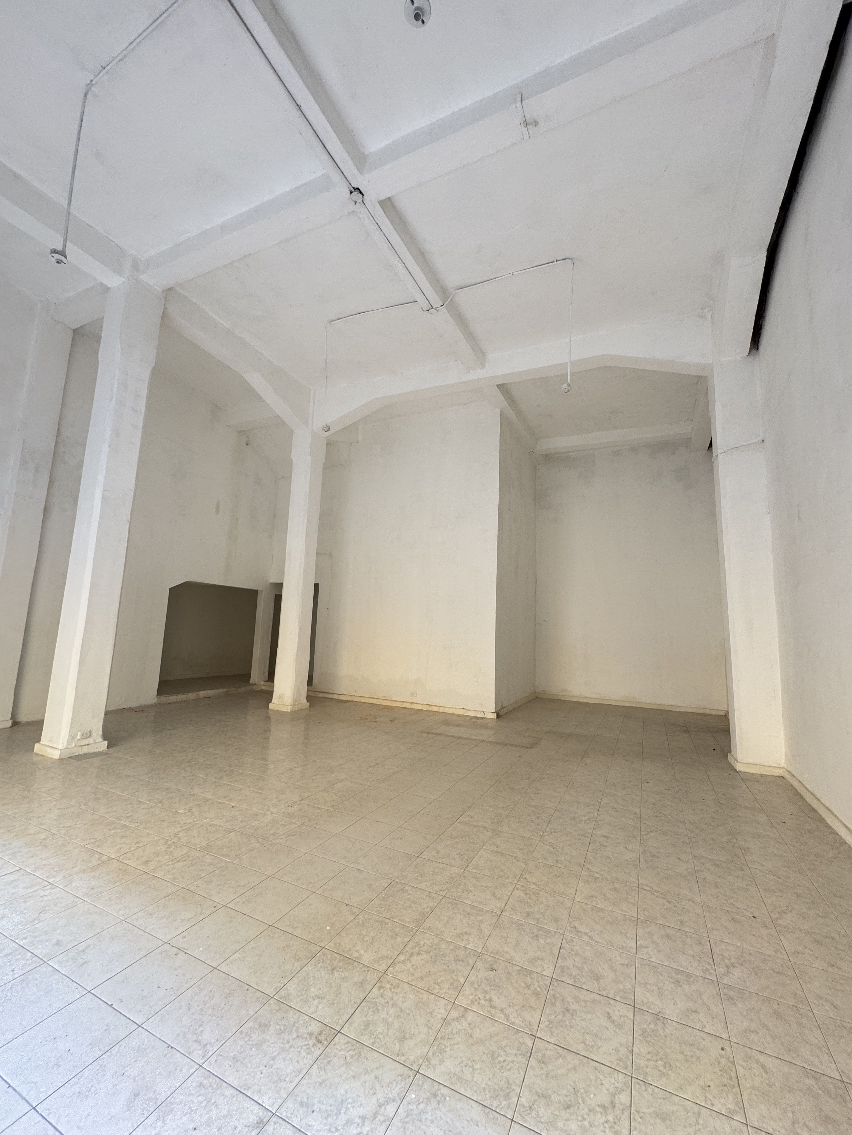 Local en arriendo Atlántico Barranquilla Centro 100 m2 Habitaciones 0 Baños 1 Garajes 0 Precio $5000000