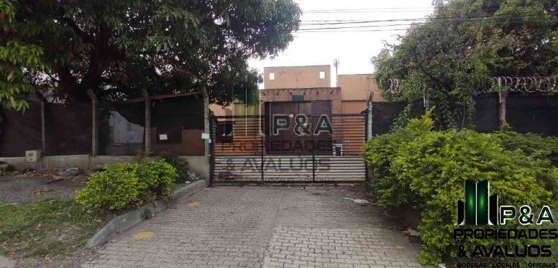 Lote en arriendo Antioquia Medellín La Candelaria 1900 m2 Habitaciones 0 Baños 2 Garajes 0 Precio $30000000