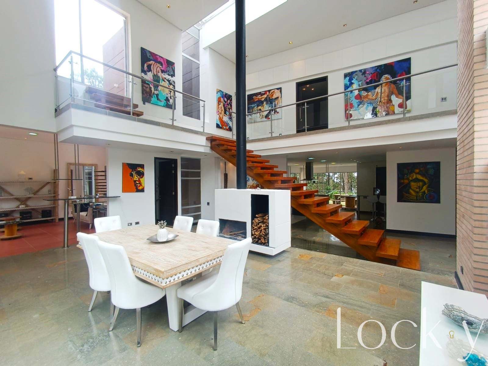 Casa en venta Antioquia Envigado El Portal 350 m2 Habitaciones 5 Baños 5 Garajes 5 Precio $2299500000