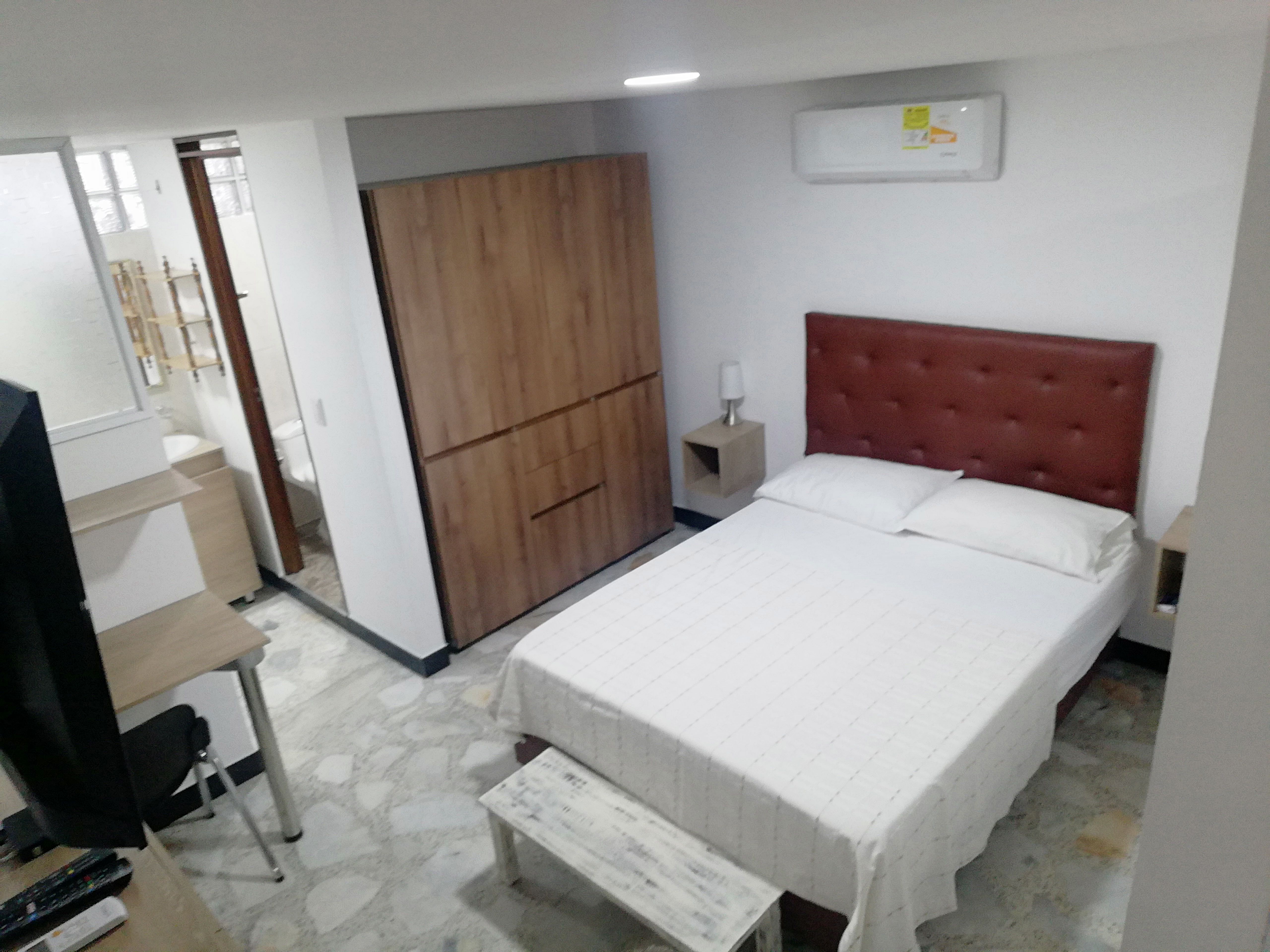Apartaestudio en arriendo Valle Del Cauca Cali El Lido 38 m2 Habitaciones 1 Baños 1 Garajes 0 Precio $1600001