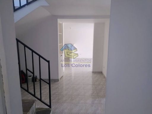 Apartamento en arriendo Antioquia Medellín Estadio 65 m2 Habitaciones 3 Baños 2 Garajes 0 Precio $2200000