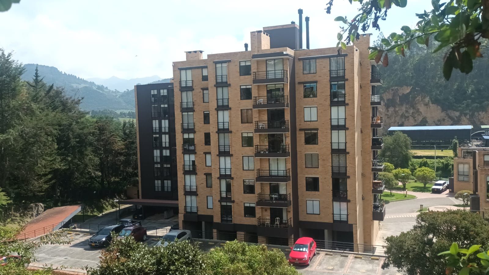 Apartamento en venta Cundinamarca La Calera Flandes Alto 82 m2 Habitaciones 3 Baños 2 Garajes 2 Precio $420000000