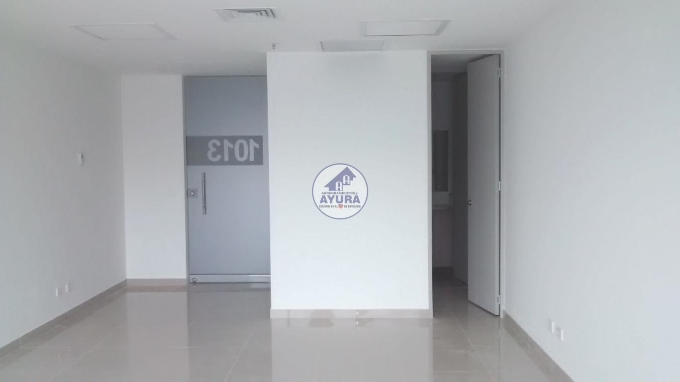 Oficina en arriendo Antioquia Envigado Primavera 37 m2 Habitaciones 0 Baños 1 Garajes 0 Precio $2500000