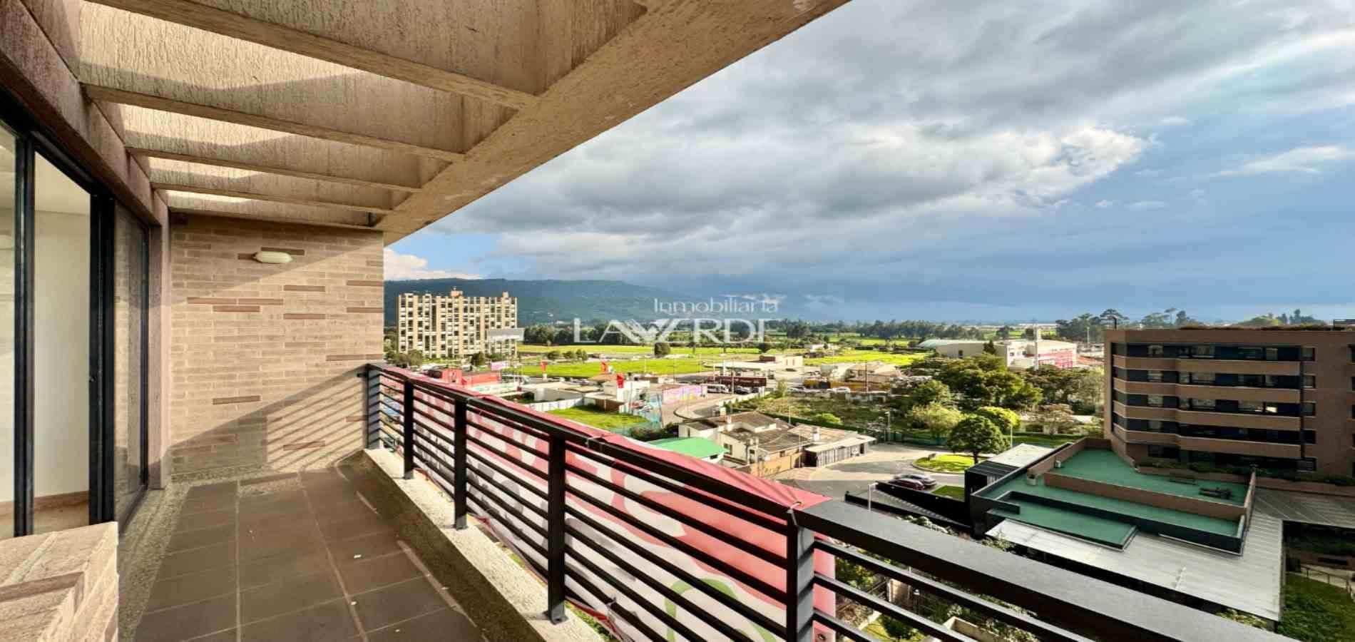 Apartamento en venta Cundinamarca Chía Laura Vicuña 123 m2 Habitaciones 3 Baños 3 Garajes 2 Precio $723940000