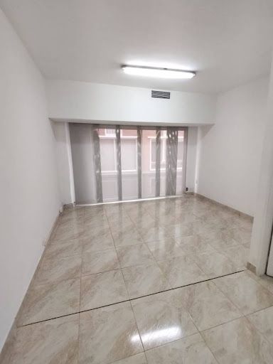 Oficina en arriendo Antioquia Medellín Urbanizacion Santa Maria De Oviedo 26 m2 Habitaciones 0 Baños 1 Garajes 1 Precio $2500000