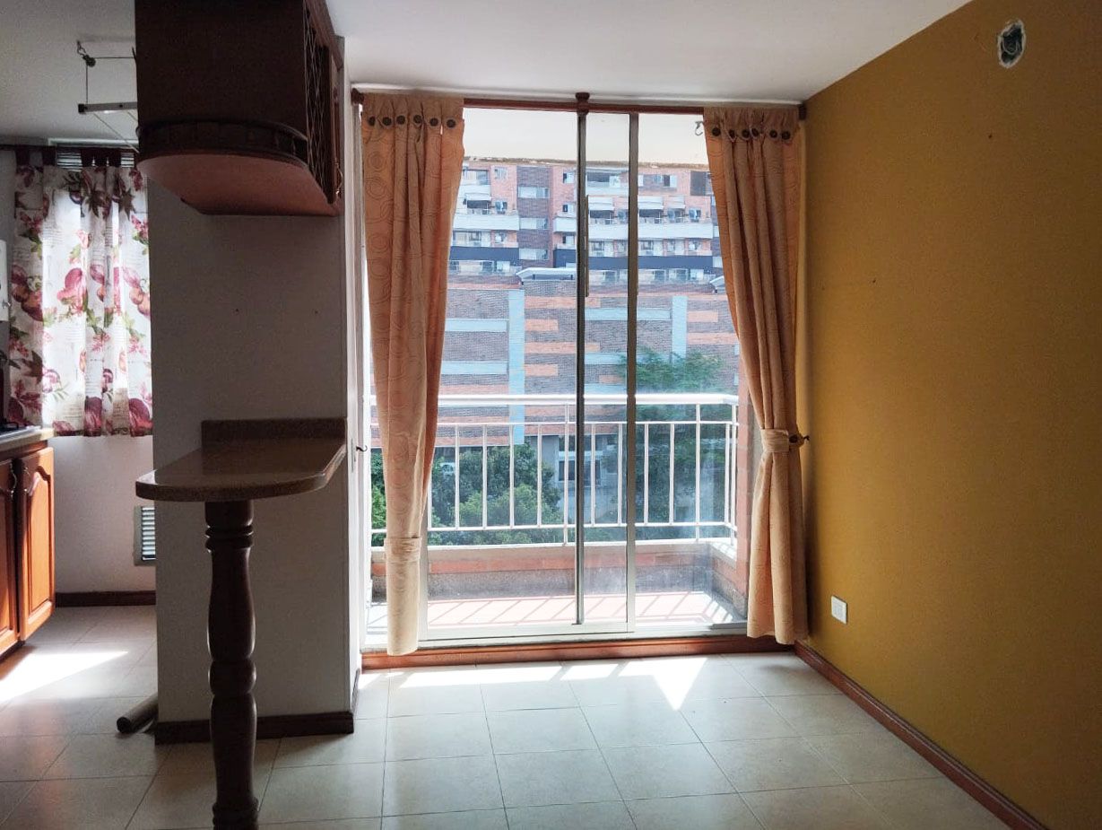 Apartamento en arriendo Antioquia Medellín Naranjitos 60 m2 Habitaciones 3 Baños 2 Garajes 1 Precio $3000000