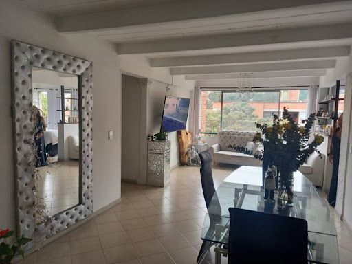 Apartamento en arriendo Antioquia Envigado Pontevedra 80 m2 Habitaciones 3 Baños 2 Garajes 1 Precio $4500000