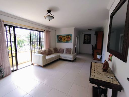 Casa en venta Antioquia Medellín Lorena 102 m2 Habitaciones 3 Baños 2 Garajes 0 Precio $580000000