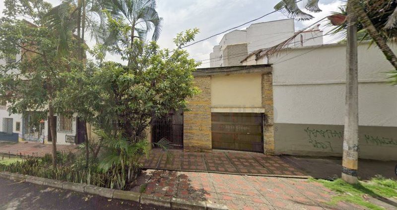 Casa en venta Antioquia Medellín Prado 384 m2 Habitaciones 6 Baños 5 Garajes 1 Precio $1200000000