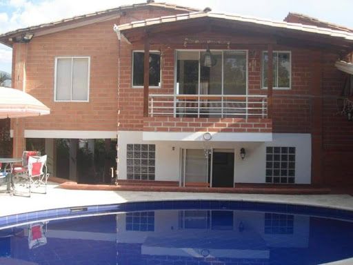 Casa en venta Antioquia San Jerónimo San Jerónimo 440 m2 Habitaciones 5 Baños 5 Garajes 4 Precio $850000000