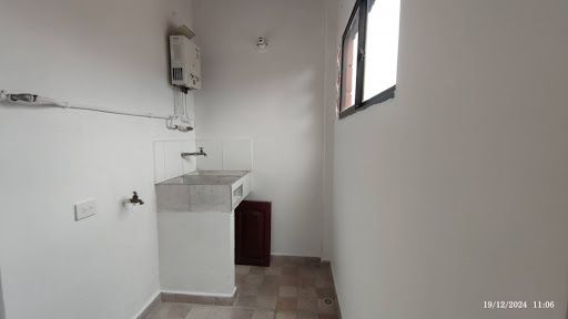 Casa en arriendo Antioquia Medellín Francisco Antonio Zea 80 m2 Habitaciones 4 Baños 2 Garajes 0 Precio $1500000