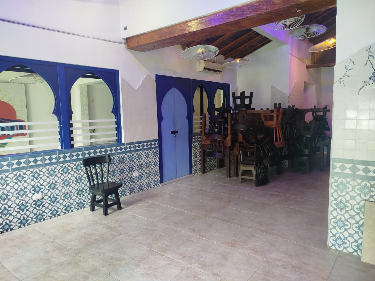 Local Comercial en arriendo Antioquia Medellín Manila 80 m2 Habitaciones 3 Baños 1 Garajes 0 Precio $8400000