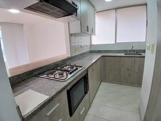 Apartamento en arriendo Antioquia Medellín El Tesoro 180 m2 Habitaciones 3 Baños 2 Garajes 2 Precio $5900000
