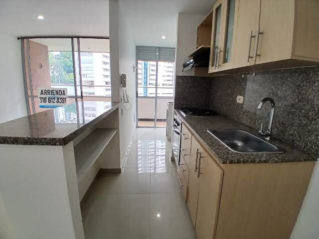 Apartamento en arriendo Antioquia Medellín El Poblado 71 m2 Habitaciones 2 Baños 2 Garajes 1 Precio $3100000