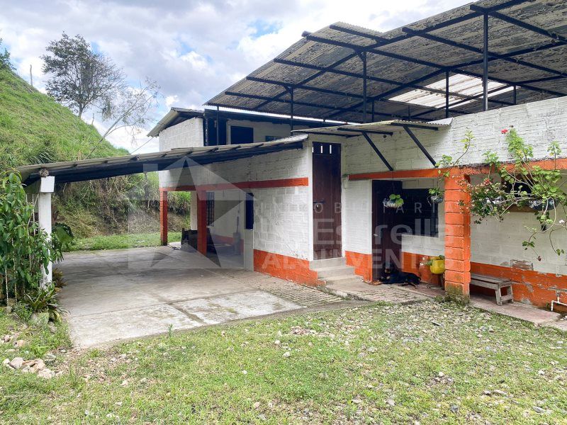 Finca en venta Antioquia La Estrella Chile 16192 m2 Habitaciones 7 Baños 4 Garajes 0 Precio $4500000000