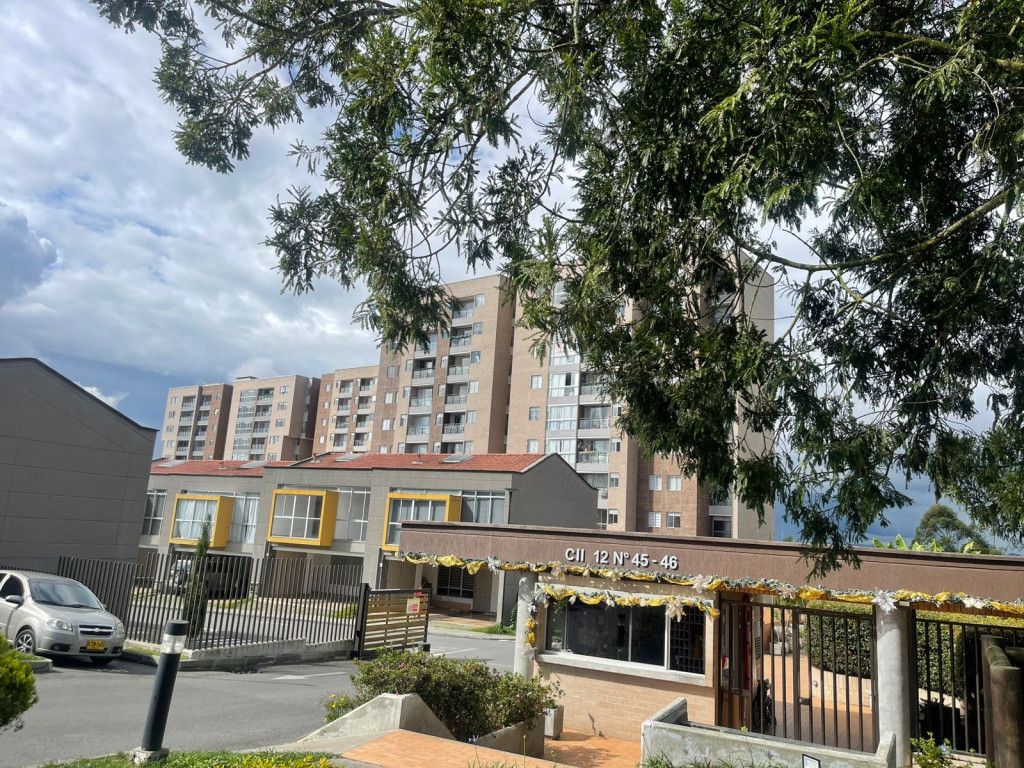 Apartamento en arriendo Antioquia Marinilla Central 60 m2 Habitaciones 2 Baños 2 Garajes 1 Precio $1900000