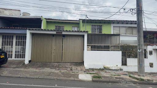 Casa en venta Huila Neiva La Gaitana 208 m2 Habitaciones 5 Baños 3 Garajes 1 Precio $580000000