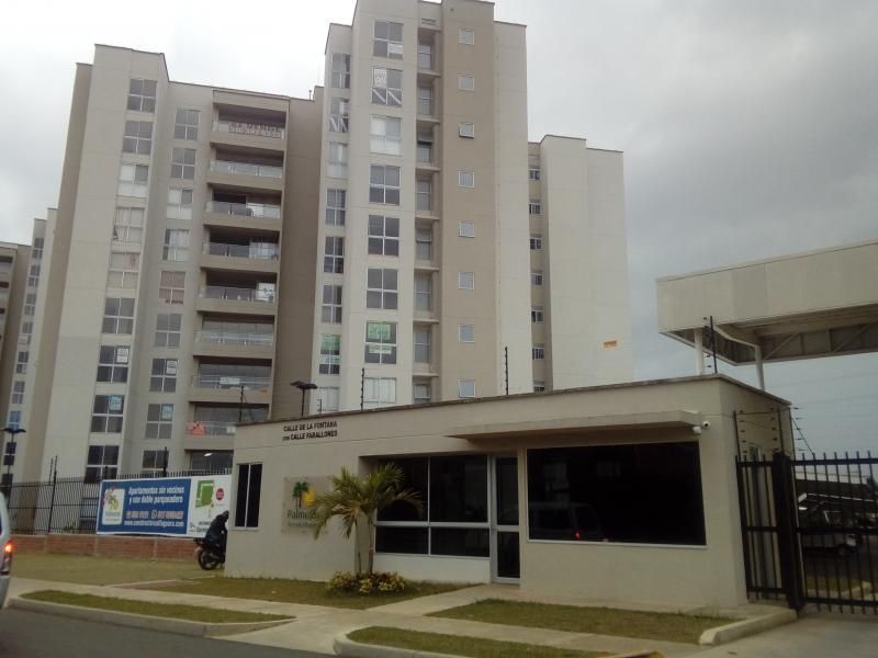 Apartamento en arriendo Valle Del Cauca Jamundí El Piloto I Etapa 90 m2 Habitaciones 3 Baños 2 Garajes 2 Precio $2225000