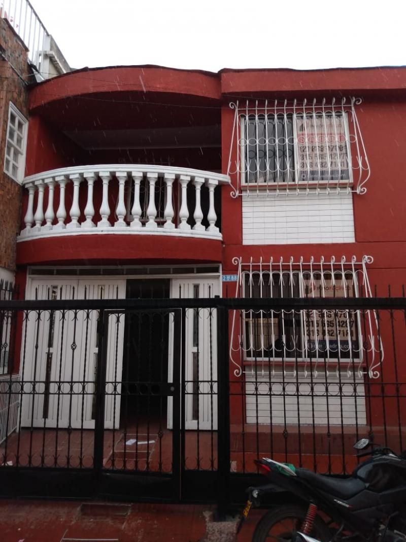 Casa en venta Valle Del Cauca Cali Las Ceibas 160 m2 Habitaciones 4 Baños 2 Garajes 0 Precio $380000000