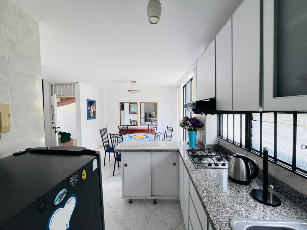 Apartamento en venta Cundinamarca Junín Junín 80 m2 Habitaciones 3 Baños 2 Garajes 1 Precio $355000000