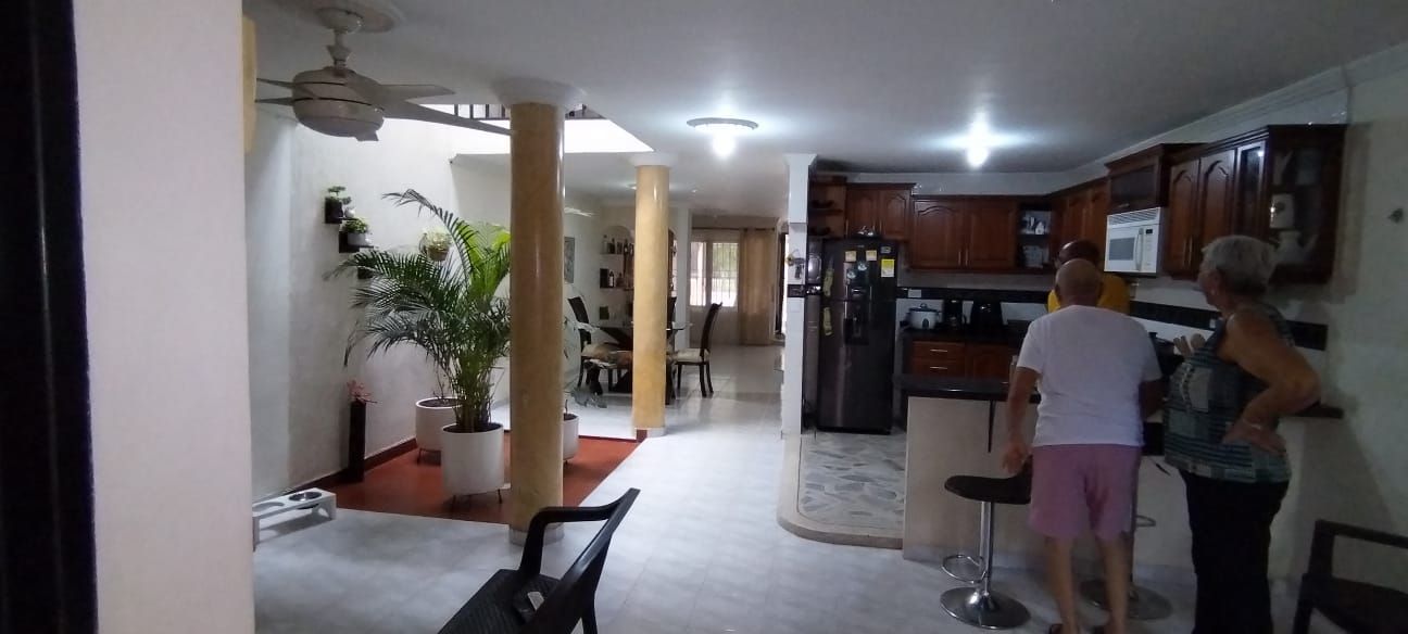 Casa en venta Valle Del Cauca Jamundí Ub Alameda De Rio Claro 250 m2 Habitaciones 4 Baños 3 Garajes 1 Precio $355000000