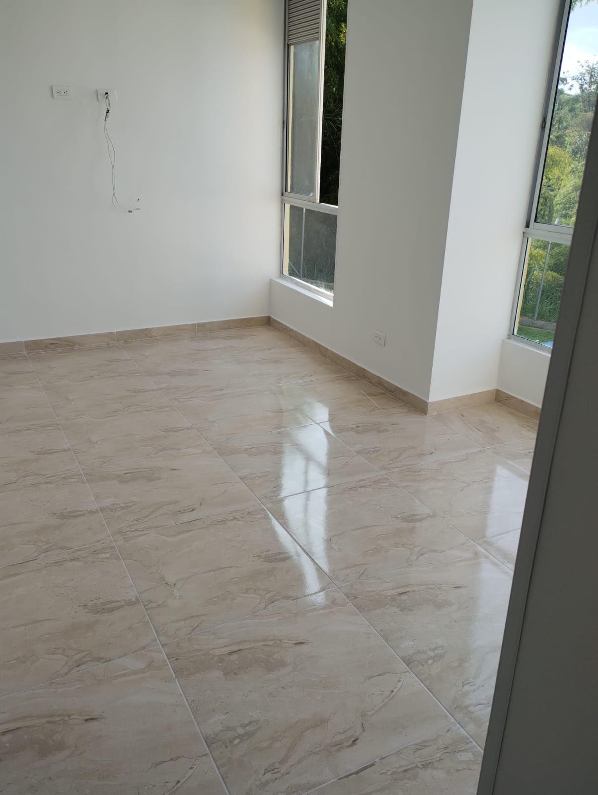 Apartamento en arriendo Risaralda Pereira Avenida 30 De Agosto 62 m2 Habitaciones 3 Baños 2 Garajes 1 Precio $1300000