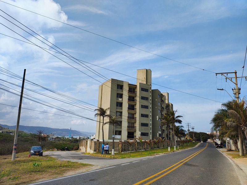 Apartamento en arriendo Atlántico Puerto Colombia Cr Villa Campestre 122 m2 Habitaciones 3 Baños 2 Garajes 2 Precio $2277000