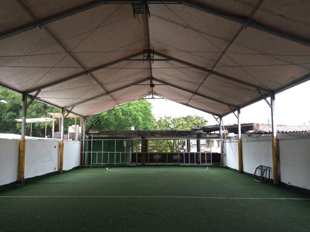 Local en arriendo Antioquia Medellín La Candelaria 430 m2 Habitaciones 0 Baños 2 Garajes 0 Precio $15000000