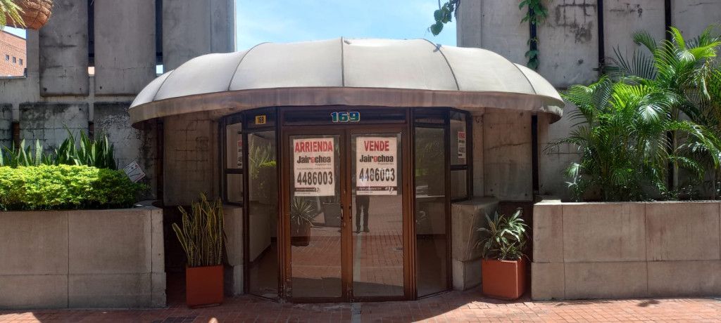 Local en venta Antioquia Medellín Campo Amor 25 m2 Habitaciones 0 Baños 1 Garajes 0 Precio $160000000