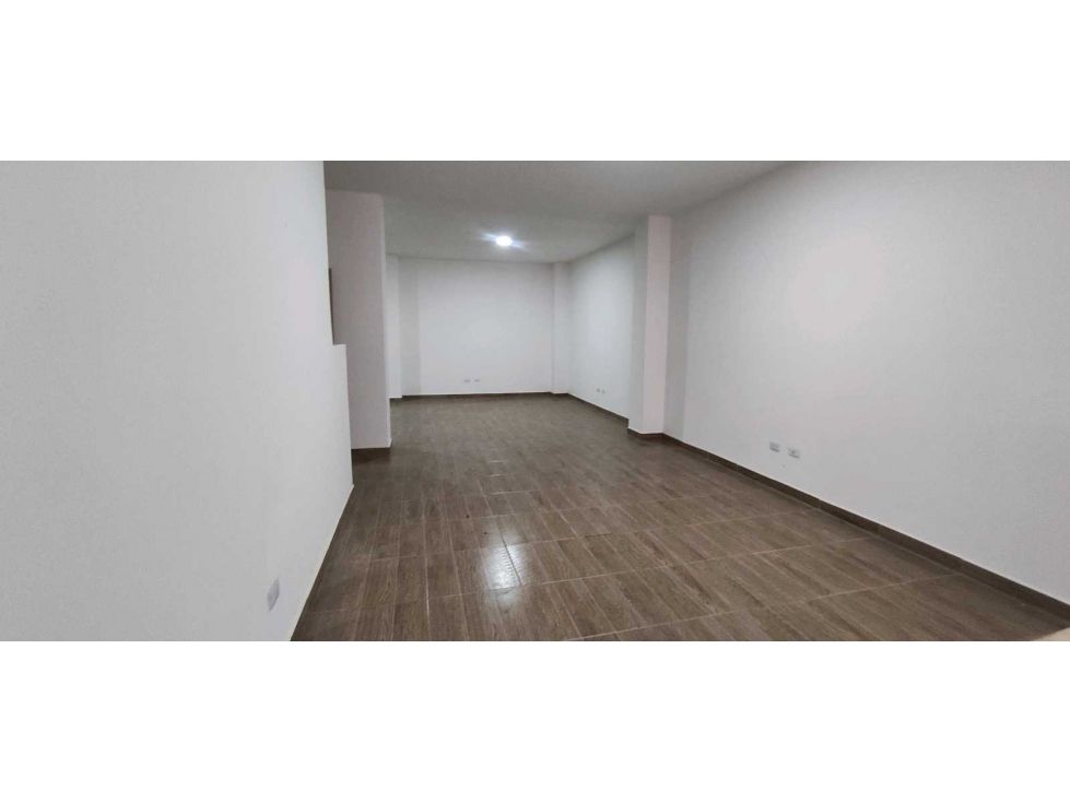 Local en arriendo Antioquia Envigado La Paz 100 m2 Habitaciones 0 Baños 1 Garajes 0 Precio $4800000