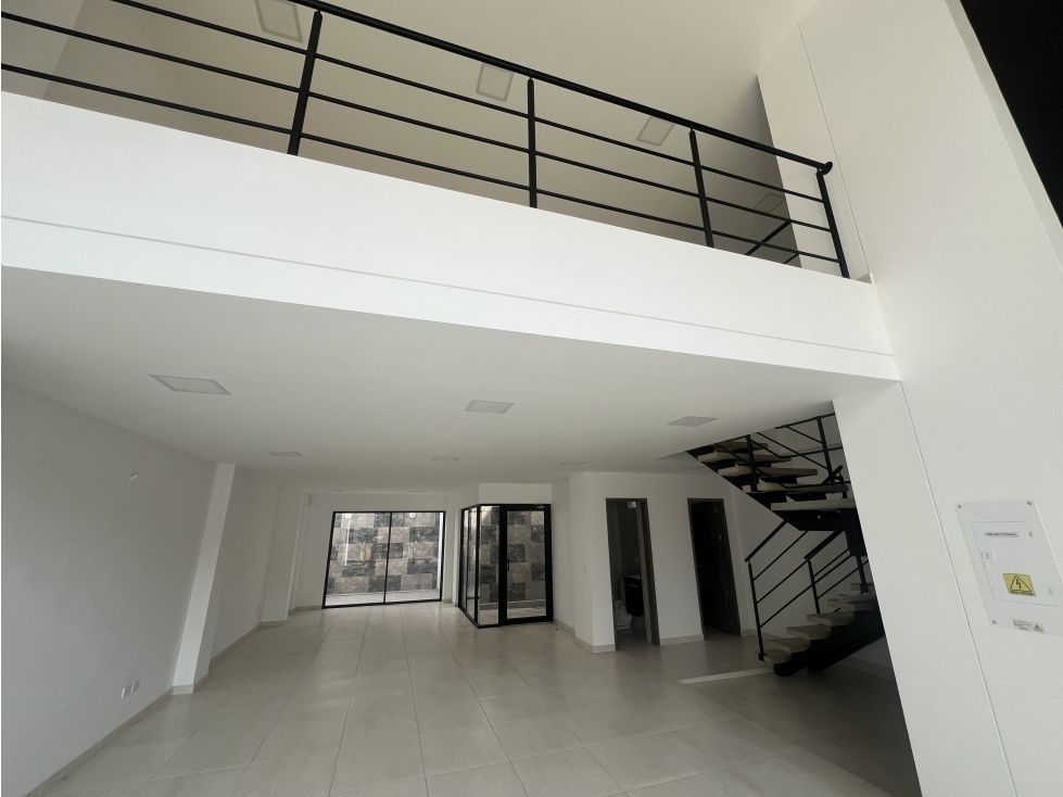 Local en venta Valle Del Cauca Cali Cali 164 m2 Habitaciones 0 Baños 4 Garajes 3 Precio $675000000