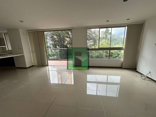 Apartamento en arriendo Antioquia Medellín El Salvador 120 m2 Habitaciones 4 Baños 4 Garajes 2 Precio $5200000