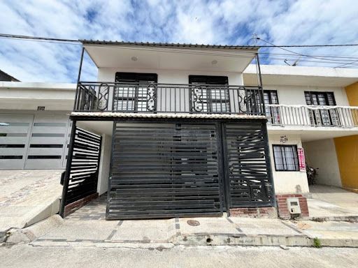 Casa en venta Huila Neiva Santa Barbara 104 m2 Habitaciones 3 Baños 3 Garajes 1 Precio $300000000