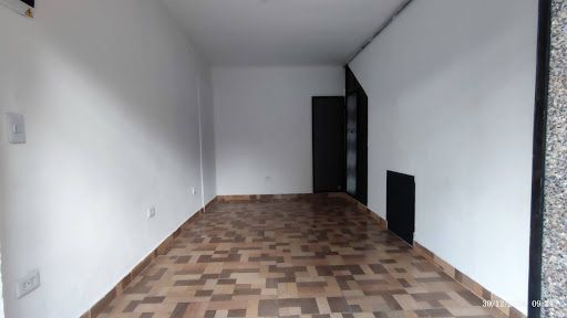 Local en arriendo Antioquia Medellín Pedregal 30 m2 Habitaciones 0 Baños 1 Garajes 0 Precio $750000