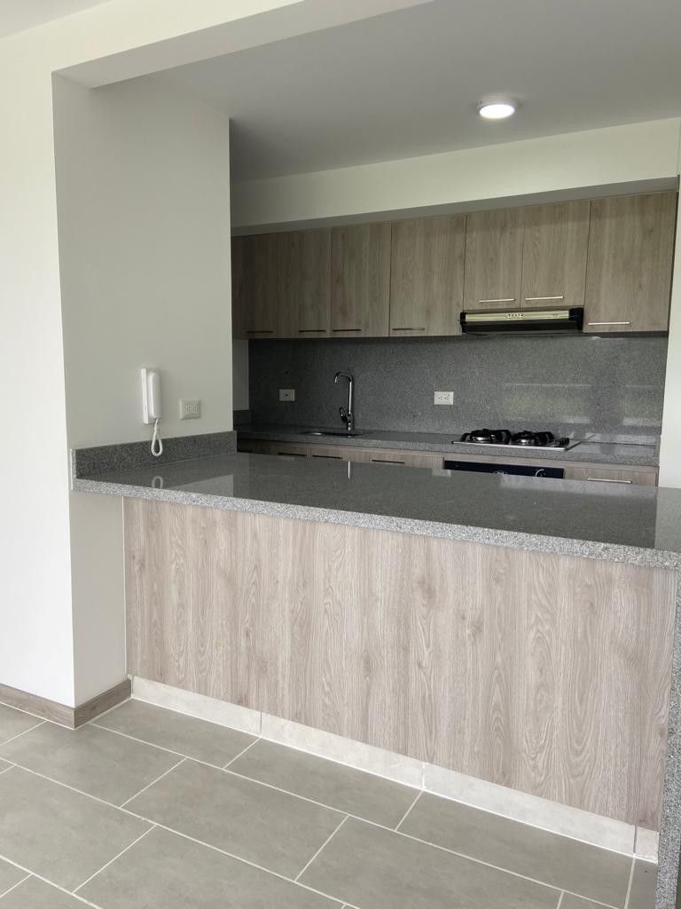 Apartamento en venta Valle Del Cauca Cali Las Orquídeas 79 m2 Habitaciones 3 Baños 2 Garajes 1 Precio $375000000