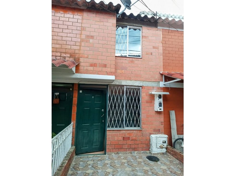 Casa en venta Cundinamarca Funza Cr Los Portales De Funza 52 m2 Habitaciones 2 Baños 2 Garajes 0 Precio $180000000