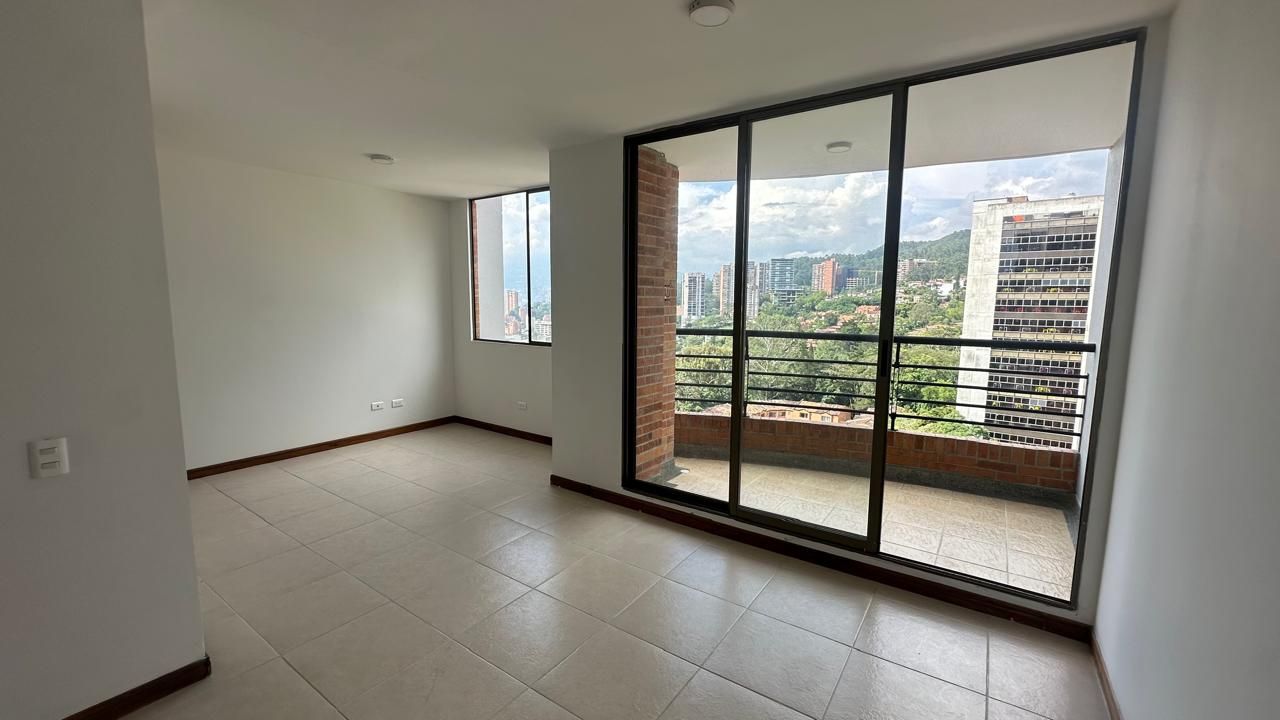 Apartamento en arriendo Antioquia Medellín Los Naranjos 84 m2 Habitaciones 2 Baños 2 Garajes 1 Precio $4300000