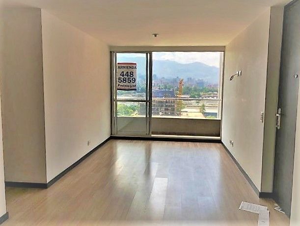 Apartamento en arriendo Antioquia Medellín Simesa 72 m2 Habitaciones 3 Baños 2 Garajes 1 Precio $3500000
