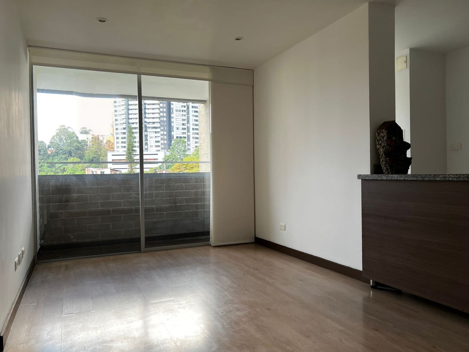 Apartamento en arriendo Antioquia Envigado Las Palmas 230 m2 Habitaciones 3 Baños 2 Garajes 1 Precio $3000000
