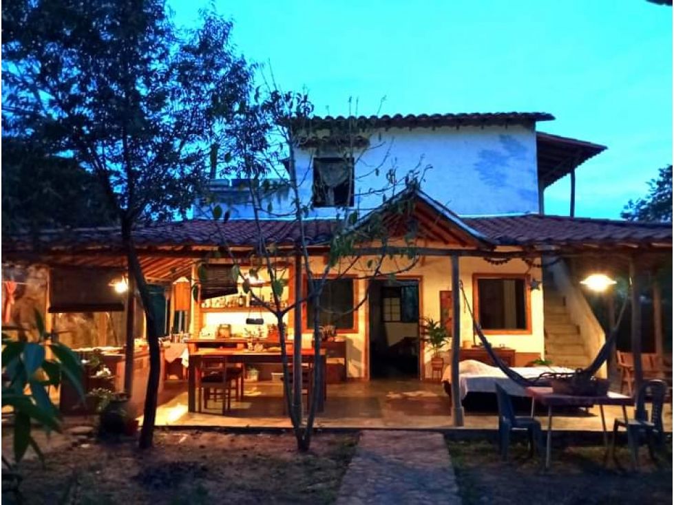 Casa en venta Santander Girón Girón 750 m2 Habitaciones 3 Baños 2 Garajes 0 Precio $387000000