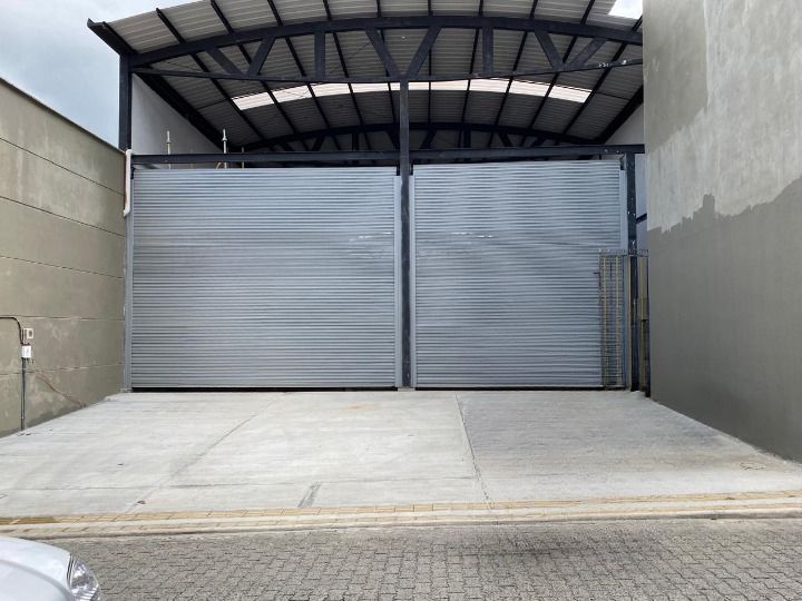 Bodega en arriendo Antioquia La Ceja Centro 490 m2 Habitaciones 0 Baños 1 Garajes 0 Precio $18000000