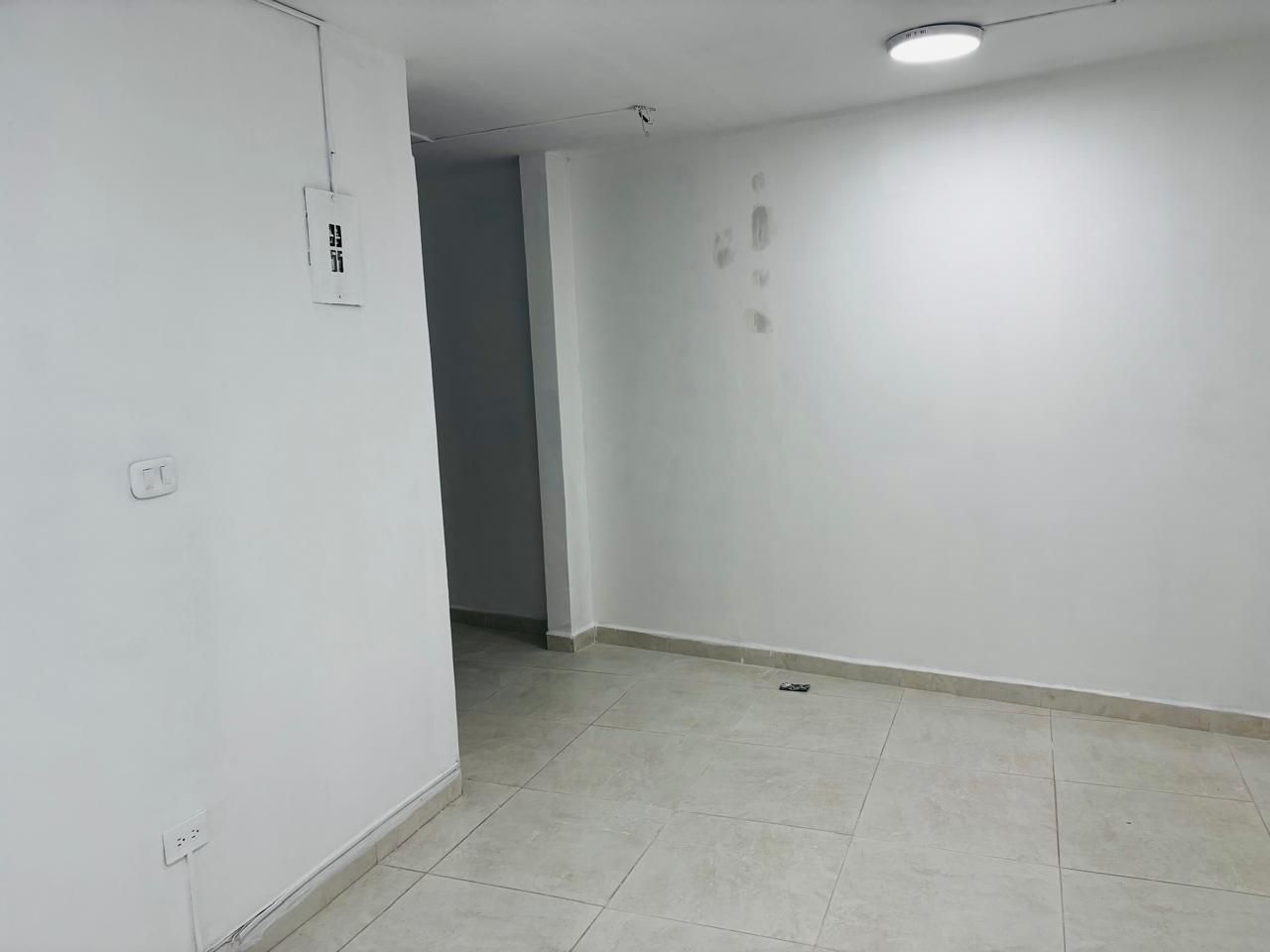 Local en arriendo Antioquia Rionegro El Porvenir 60 m2 Habitaciones 0 Baños 1 Garajes 0 Precio $2200000