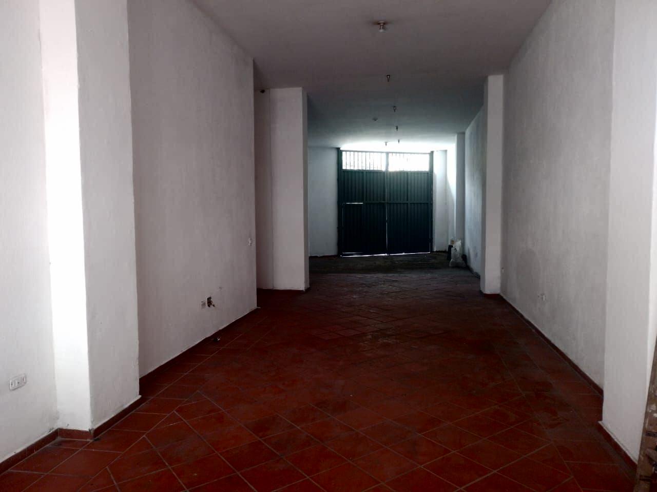 Bodega en arriendo Antioquia Medellín La Colina 110 m2 Habitaciones 0 Baños 1 Garajes 1 Precio $7200000