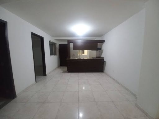 Apartamento en arriendo Valle Del Cauca Cali Calima 68 m2 Habitaciones 2 Baños 1 Garajes 0 Precio $750000