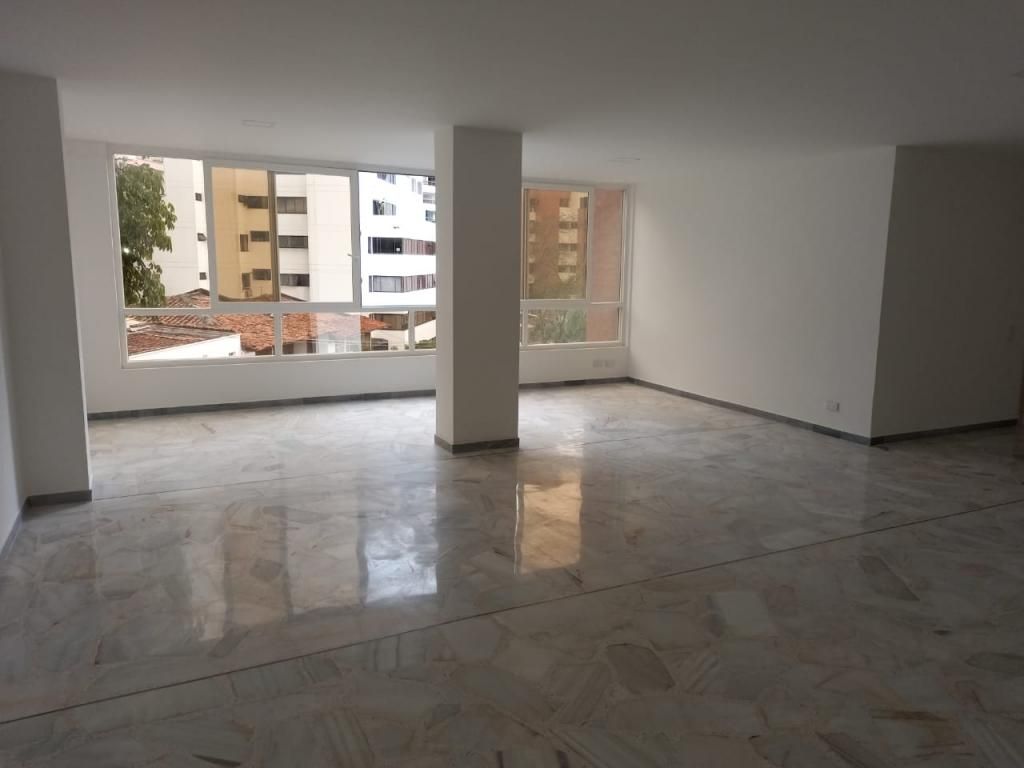 Apartamento en venta Valle Del Cauca Cali Arboledas 161 m2 Habitaciones 3 Baños 4 Garajes 2 Precio $850000000